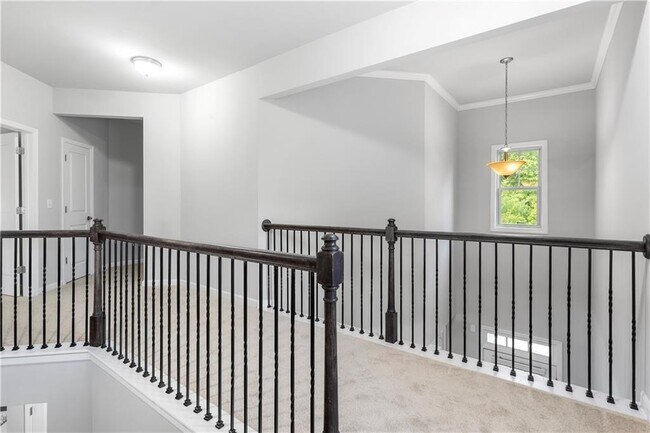 Building Photo - 1838 Lakeview Bend Way