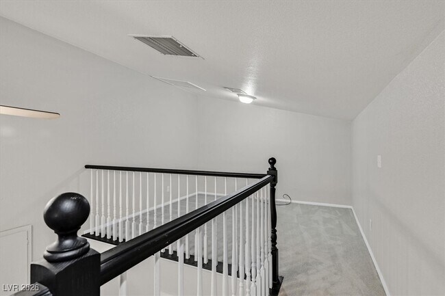 Building Photo - 391 E Kimberly Dr