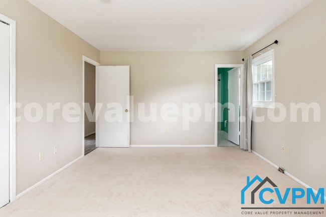 Building Photo - 12110 Tulip Grove Dr