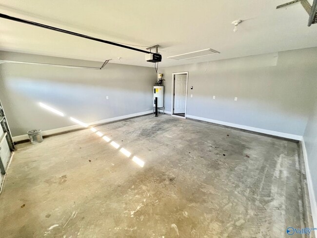 Building Photo - 105 Summerset Ln