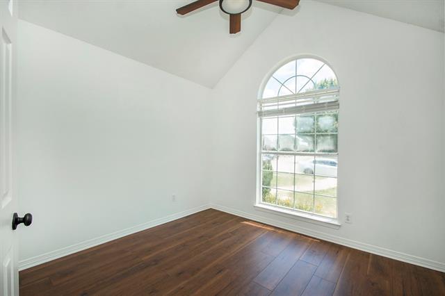Building Photo - 7981 Kings Ridge Rd