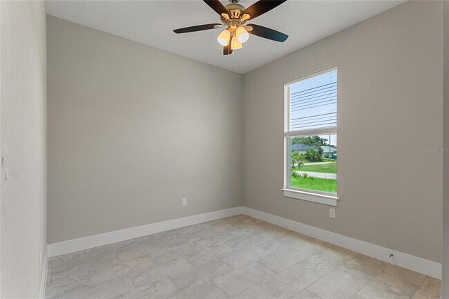 Building Photo - 1251 Dustin Rd