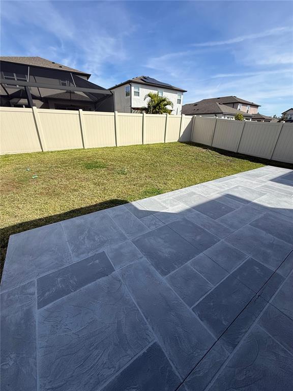 Building Photo - 7323 Pool Compass Loop