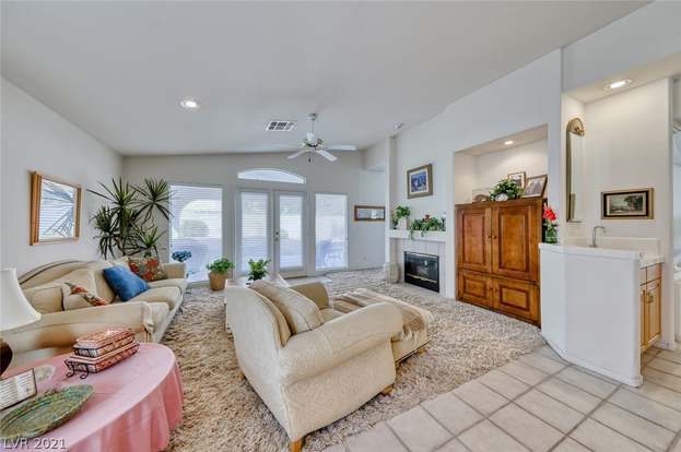 Building Photo - 2229 Fiero Dr