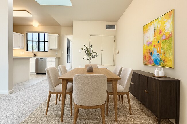 Building Photo - Stylish Rockridge Condo – Prime Location, ...