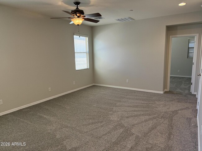 Building Photo - 9237 W Coolbrook Ave