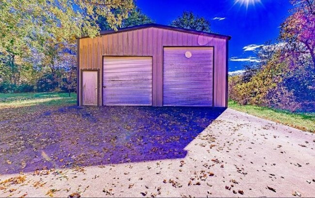 Building Photo - Executive Home for Rent 7 Acres with Resort Style Amenities