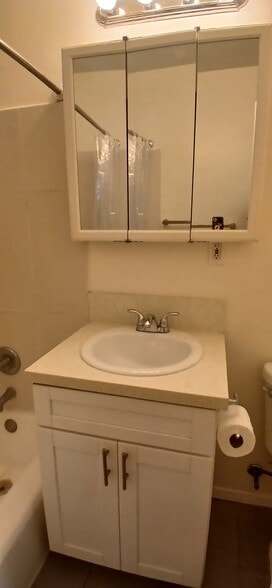 Bathroom vanity - 1728 N Hollywood Way