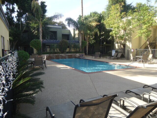 Building Photo - 2/2 Condo for rent near 7th Ave & Camelback