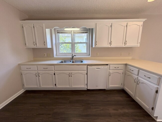 Building Photo - Beautiful Two Story Home With View
