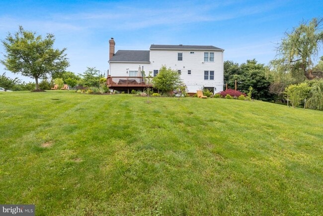 Building Photo - 7017 Helmsdale Ct
