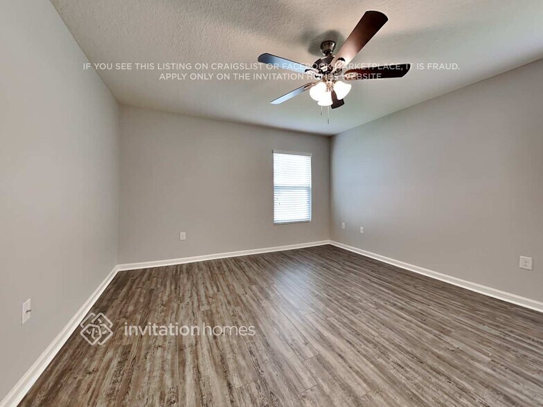 Building Photo - 3348 Canyon Falls Dr