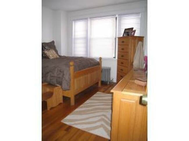 Building Photo - Minutes to BU 1 Bed September 1st