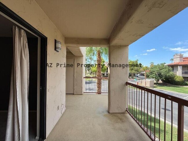 Building Photo - 9345 N 92nd St