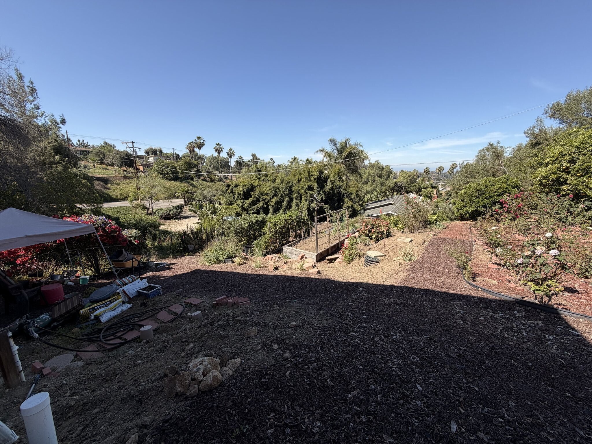 Building Photo - 1949 Monte Vista Dr