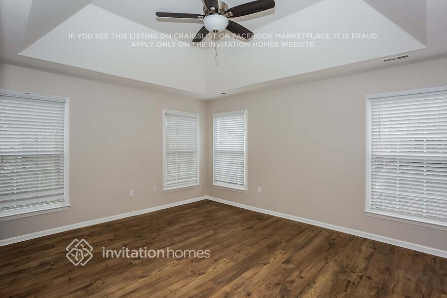 Building Photo - 15708 Berryfield St