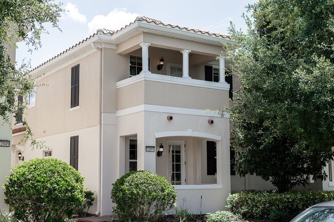Primary Photo - Beautiful 3/3 w/ 2 Car Garage in Gated Vil...