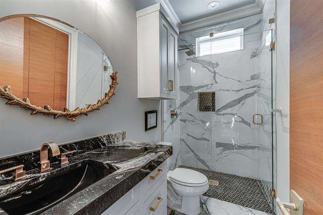 Building Photo - 10039 Crestridge Dr