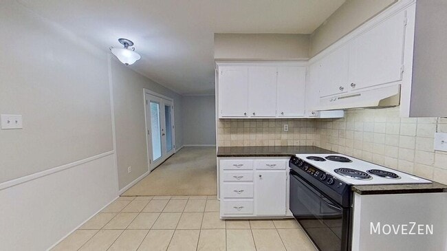 Building Photo - 6733 Constitution Ln