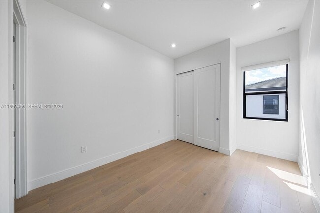 Building Photo - 8120 NW 43rd St