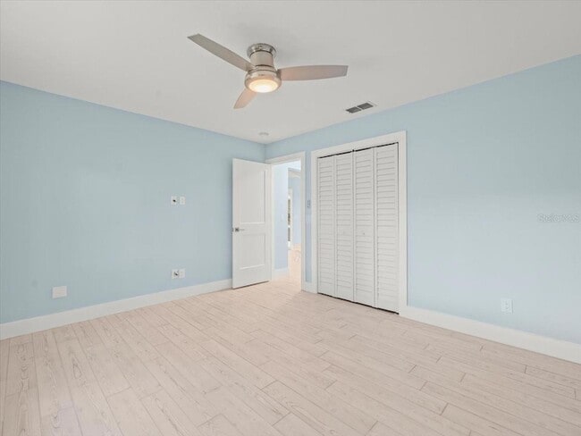 Building Photo - 11815 W Waterway Dr