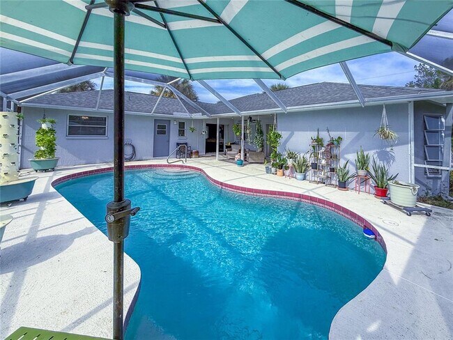 Building Photo - 9008 Allapata Ln