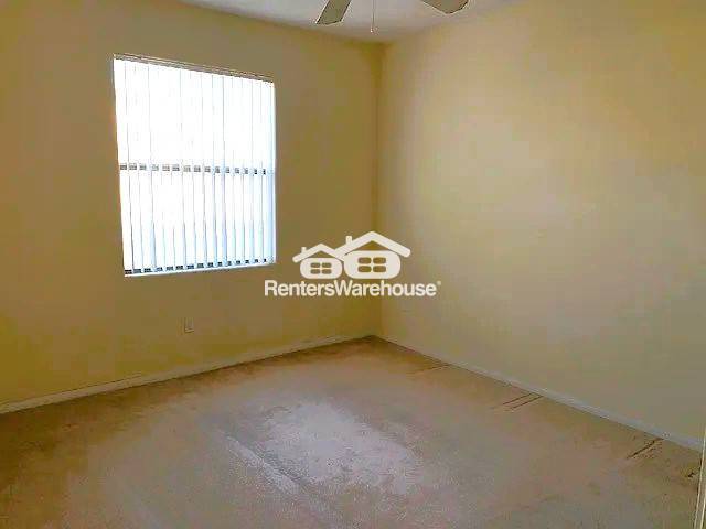Building Photo - 8000 W Badura Ave