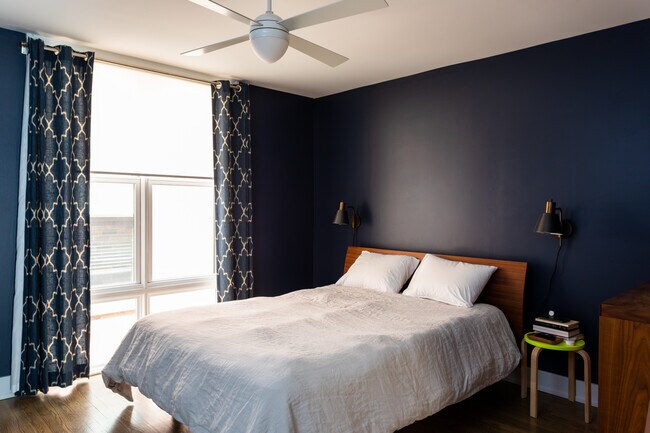 3rd floor bedroom (2) - 1829 N Cleveland Ave