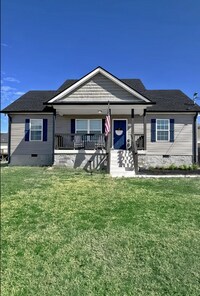 Building Photo - Pristine 3 Bed, 2 Bath Rental Built in 2022!