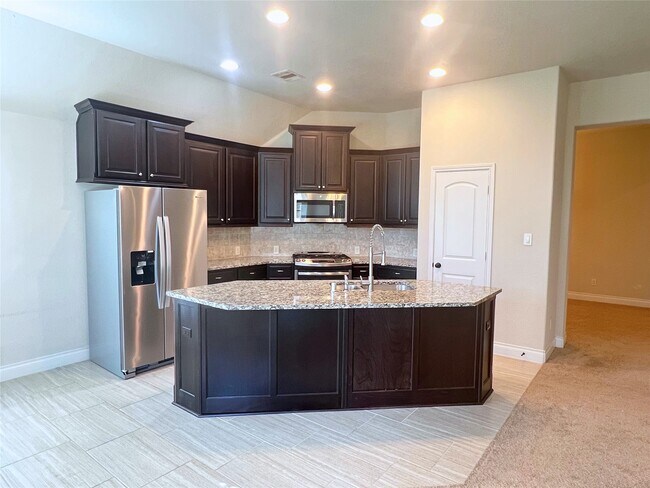 Building Photo - 1326 Watercrest Park Ln