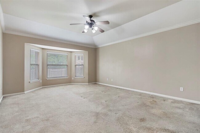 Building Photo - 4205 Fairmeadow Dr