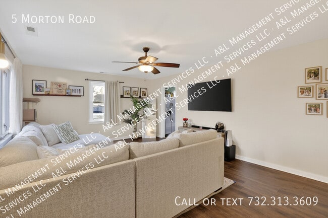 Building Photo - 5 Morton Rd