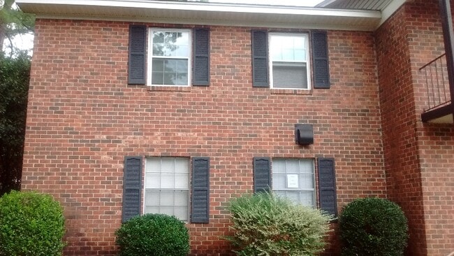 Primary Photo - 301 Cambout St