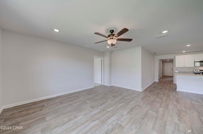 Building Photo - 7177 Ellie B Dr