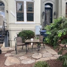 Building Photo - Logan/Shaw - Spacious 3 Bedroom, Two Bath Apartment