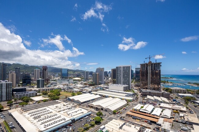 Building Photo - 600 Ala Moana Blvd