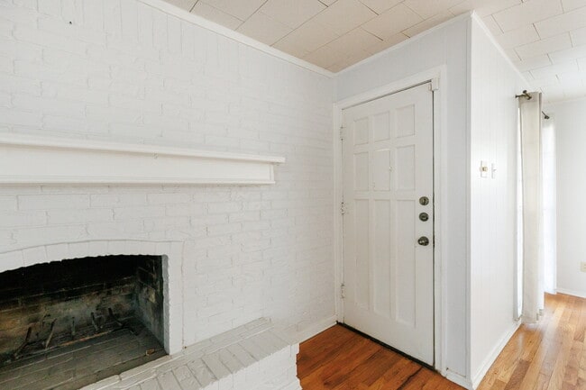Building Photo - 3-Bedroom Near Texas Tech - Pre-leasing Now for August 2026