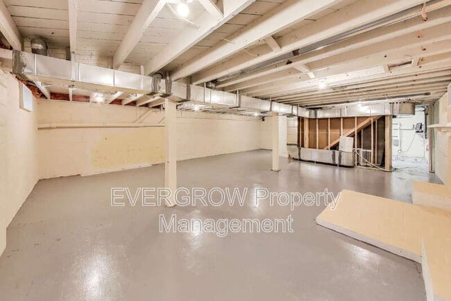 Building Photo - 3713 W 98th St