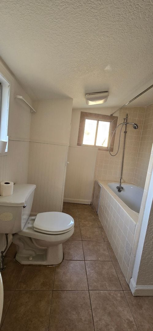 Building Photo - Quaint Yucaipa Home on Large Lot