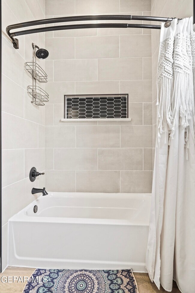 Building Photo - 13401 Carterton Ave