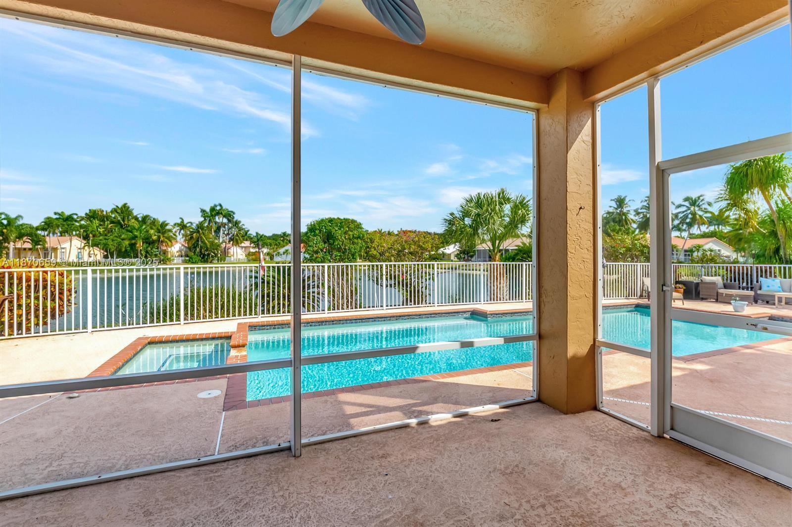 Building Photo - 19314 King Palm Ct