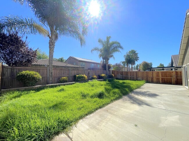 Building Photo - Charming Single-Story 3-Bedroom Home in Be...