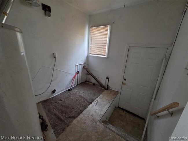 Building Photo - 24511 Florence St