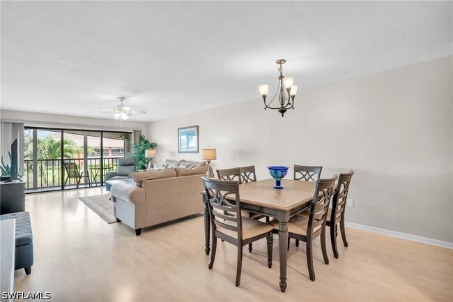 Building Photo - 4640 Chantelle Dr