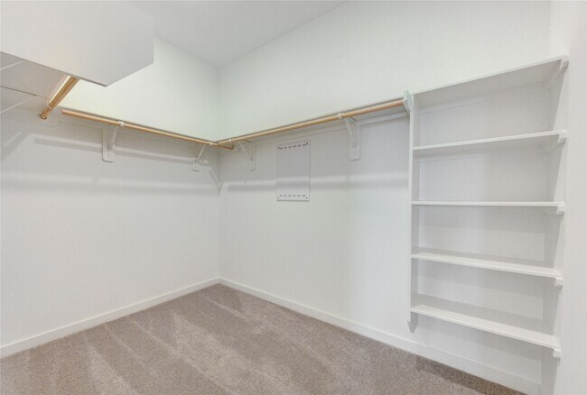 Building Photo - 16222 Chestnut Hvn Ln
