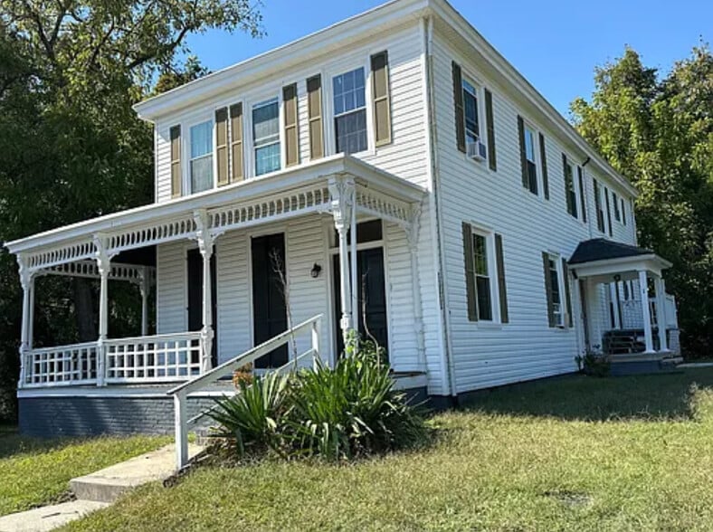 Building Photo - 12020 Winfree St