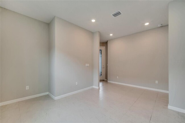 Building Photo - 1848 Spring Shower Circle