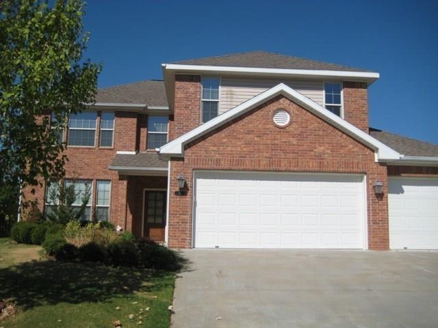 Primary Photo - 15 Bluestem Ln