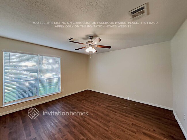 Building Photo - 2114 Tall Ships Ln