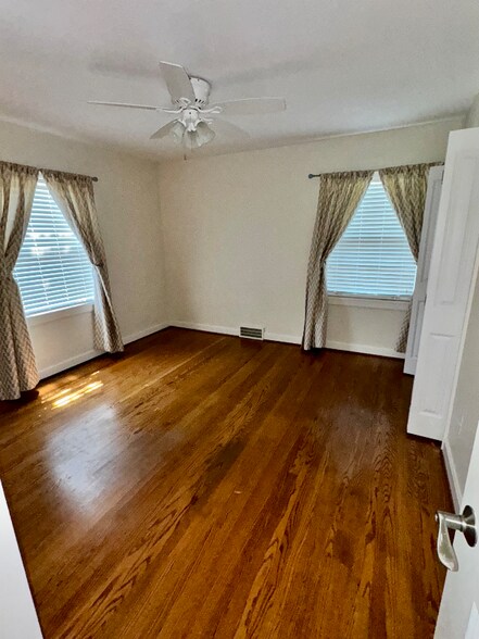 Building Photo - 410 Kaelin Dr